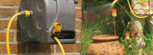 La funzione del tubo di irrigazione del giardino